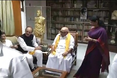 Wary of AIADMK, Congress and DMK join hands for Tamil Nadu Assembly elections