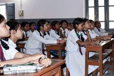 221 Unrecognised Schools In Prayagraj To Pay Fine of Rs 1 Lakh