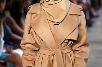 Hijab-wearing Somali-US Model Takes Step Back From Industry