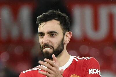 Manchester United Star Bruno Fernandes Involved in Car Crash, Nobody Hurt