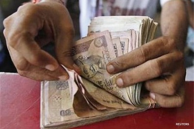 Bihar govt not to deposit funds in 21 banks