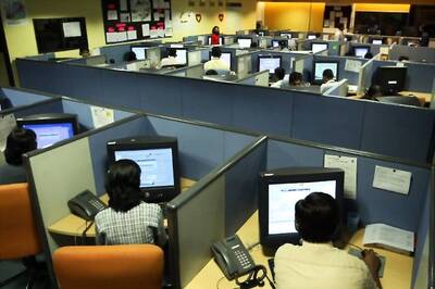 Inside India's Scam Call Centres: Here's How They Operate