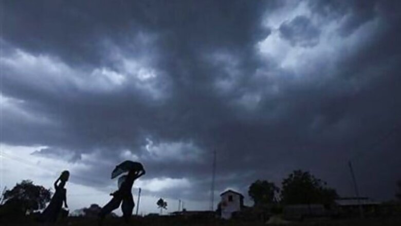 Pakistan: 160 killed in torrential rains