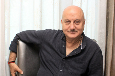 Modi is Self-made Man, While Rahul Gandhi Has So Far Got Things on Platter: Anupam Kher