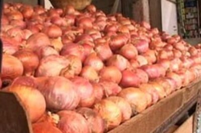 Onion prices will rise further, say traders