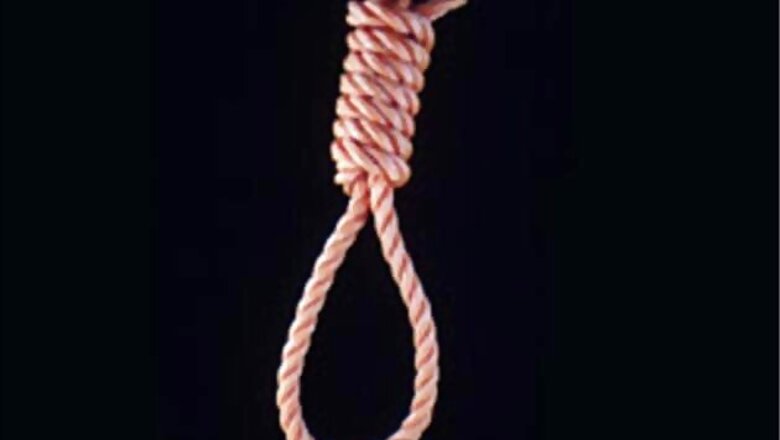 Girl kills herself after ex-friend blackmails her