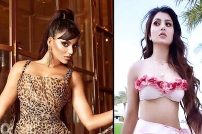 Urvashi Rautela Turns 28: When the Actor Turned up At Manish Malhotra's Party Uninvited