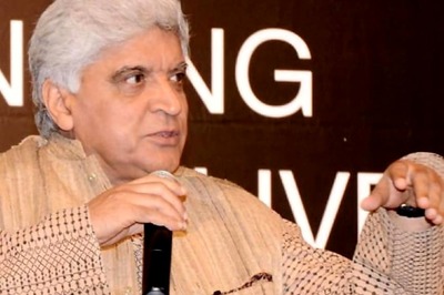 Javed Akhtar Questions Pak Actors' Silence on Uri Attack