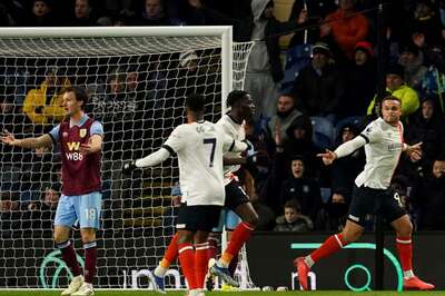 Premier League: Carlton Morris Strikes Late as Luton Town Earn Controversial Draw at Burnley