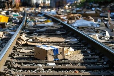 Thieves Raiding Rail Cargo Containers In Los Angeles