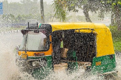 Heavy Rains Lash Delhi, Lead to Waterlogging, Traffic Jams