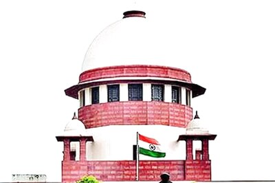 Supreme Court Agrees to Consider Listing Plea Seeking Termination of 23-Week Foetus