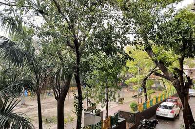 Delhi Witnesses Rain Amid Record-breaking Heat, Monsoon To Reach Kerala In Next 24 Hrs | Weather Updates