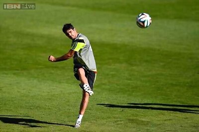 Striker Diego Costa signs five-year Chelsea contract