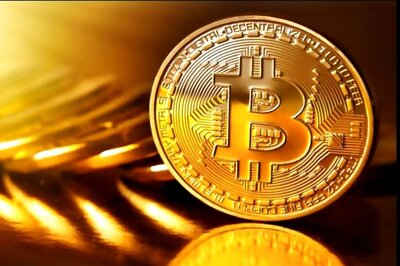 Bitcoin, Rival Cryptocurrencies Plunge on Crackdown Fears