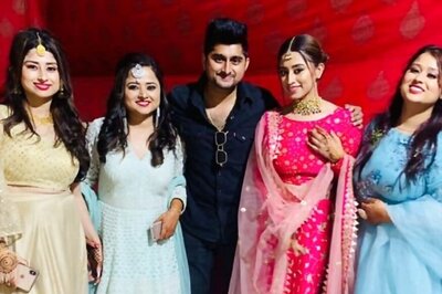 Bigg Boss 12 Housemates Deepak Thakur, Roshmi Banik Attend Somi Khan's Sister's Wedding