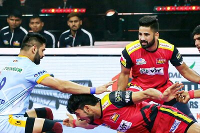 PKL 9: Bengaluru Bulls Hold Off UP Yoddhas for Crucial Win, Qualify for Play-offs