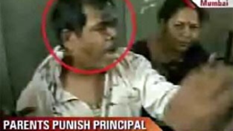 Top Videos 2008: ATS chief killed |  Terrorists on CCTV | MMS: Inside Taj | Play golf, get rich | SRK, Sallu fight