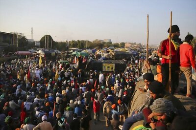 Farmers' Protest: AAP Govt Says Citizens Have Right to Protest Peacefully, Refuses to Let Delhi Police Use Stadiums as Temporary Jails