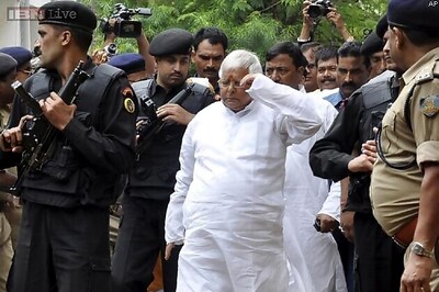 Lalu's jail term same as Nelson Mandela's, says RJD