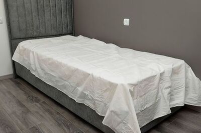 How to Fold Hospital or Military Corners on Your Bed