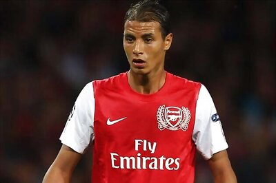 Arsenal's Marouane Chamakh set to join Levante