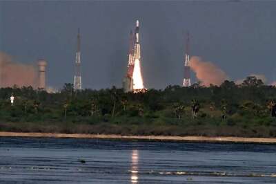 India to Launch 31 Satellites, Including Spacecraft Cartosat, on Jan 10