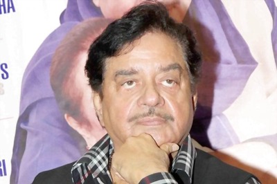 Doing 'Akira' for Murugadoss and Sonakshi, says Shatrughan Sinha