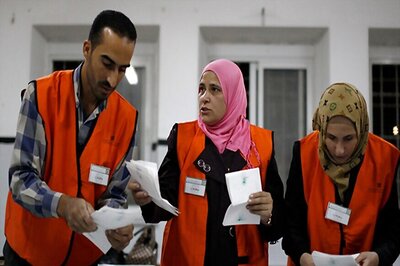 West Bank Votes in Polls Underlining Palestinian Split