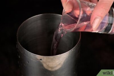 How to Make a Lucky Lady Cocktail