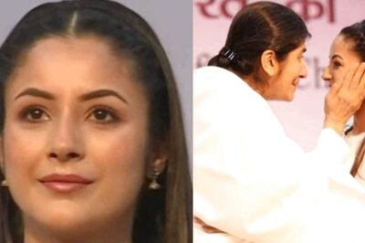 Shehnaaz Gill Posts Pics With 'Soul Sister' BK Shivani, Shares Message for Girls to Be 'Fearless' at Delhi Event