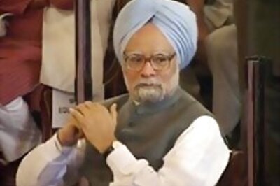 Prime minister undergoes cataract surgery