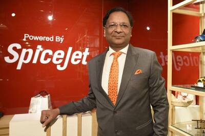 SpiceJet Will Hire Up to 2,000 Jet Staff, Including Pilot & Cabin Crew, Says Ajay Singh