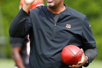 For Steelers Assistant Austin, A Long And Mysterious Wait
