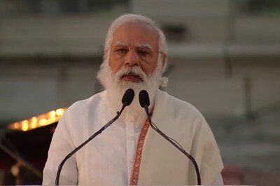 PM Modi Exhorts Youths to Defeat 'Network of Lies and Rumours' on Covid-19 Vaccination with Right Information