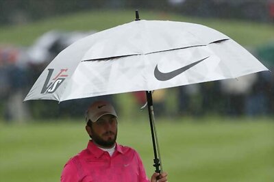 Italian Molinari grabs lead as Donald and McIlroy falter