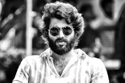 Vijay Deverakonda Makes Two 'Big, Important Announcements'