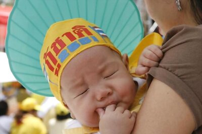 Reading With Infants May Boost Their Literacy Skills