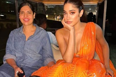 Nothing, Just Janhvi Kapoor Spending Quality Time With Aunt Maheshwari