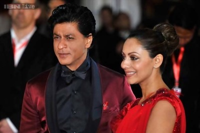 Shah Rukh is totally obsessed with AbRam: Gauri Khan
