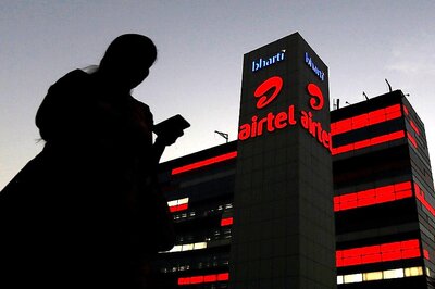 Bharti Telecom Sells 2.75% Stake in Airtel For Rs 8,433 Crore to Institutional Investors
