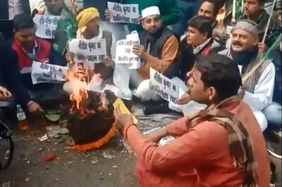 'Nitish's Morality, Conscience to Swaha': RJD Performs 'Havan' Outside JD(U) Office to Protest Citizenship Law