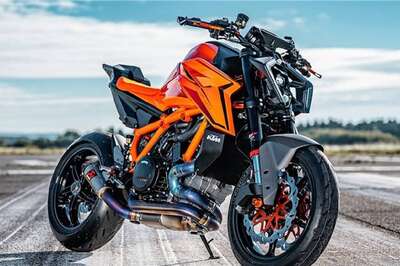 KTM 1390 Super Duke R Unveiled; Check Design, Engine And Other Details Here