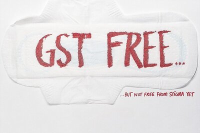 Delhi HC Stays Penalty Notice on Johnson and Johnson for 'Profiteering' on Sale of Sanitary Napkins