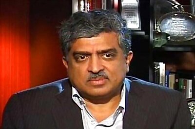 Nilekani complains to EC against Ananth Kumar