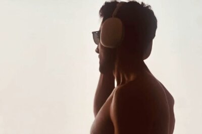 Kartik Aaryan Goes Shirtless In Hottest Ever Photo, Fans Call Him 'Sexiest Man'