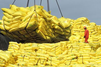  India business sentiment declines in July as export growth falls: Survey