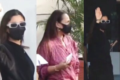 Alia Bhatt Leaves for Birthday Vacay With Mom in Private Jet After Gangubai Kathiawadi Success