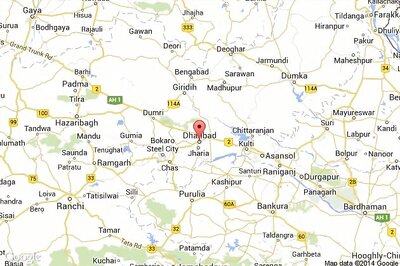 4 Congress workers injured in clash during polling in Dhanbad