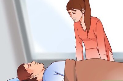 How to Help a Sick Person Feel Better